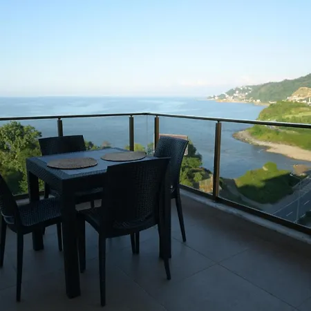 Peaceful Oceanfront *